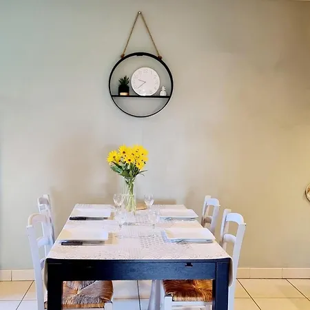 Au Calme Avec Jardin, Wifi Et Parking Pres De Lille - Fr-1-510-222 Feriehus *